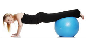 Упражнения с шаром для фитнеса - АРНИ СПОРТ